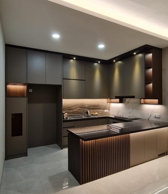 Tentang Agatha Interior